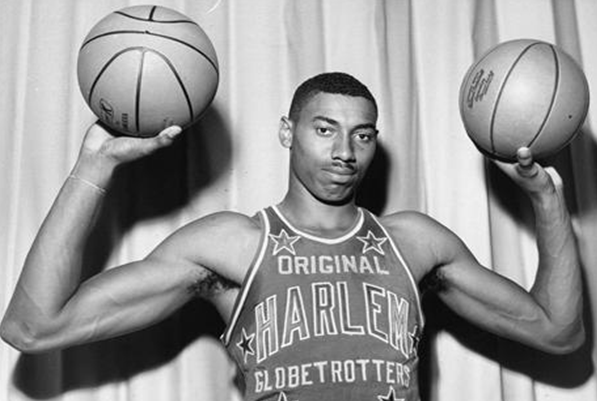 Who was the best basketball player in the 1920s?